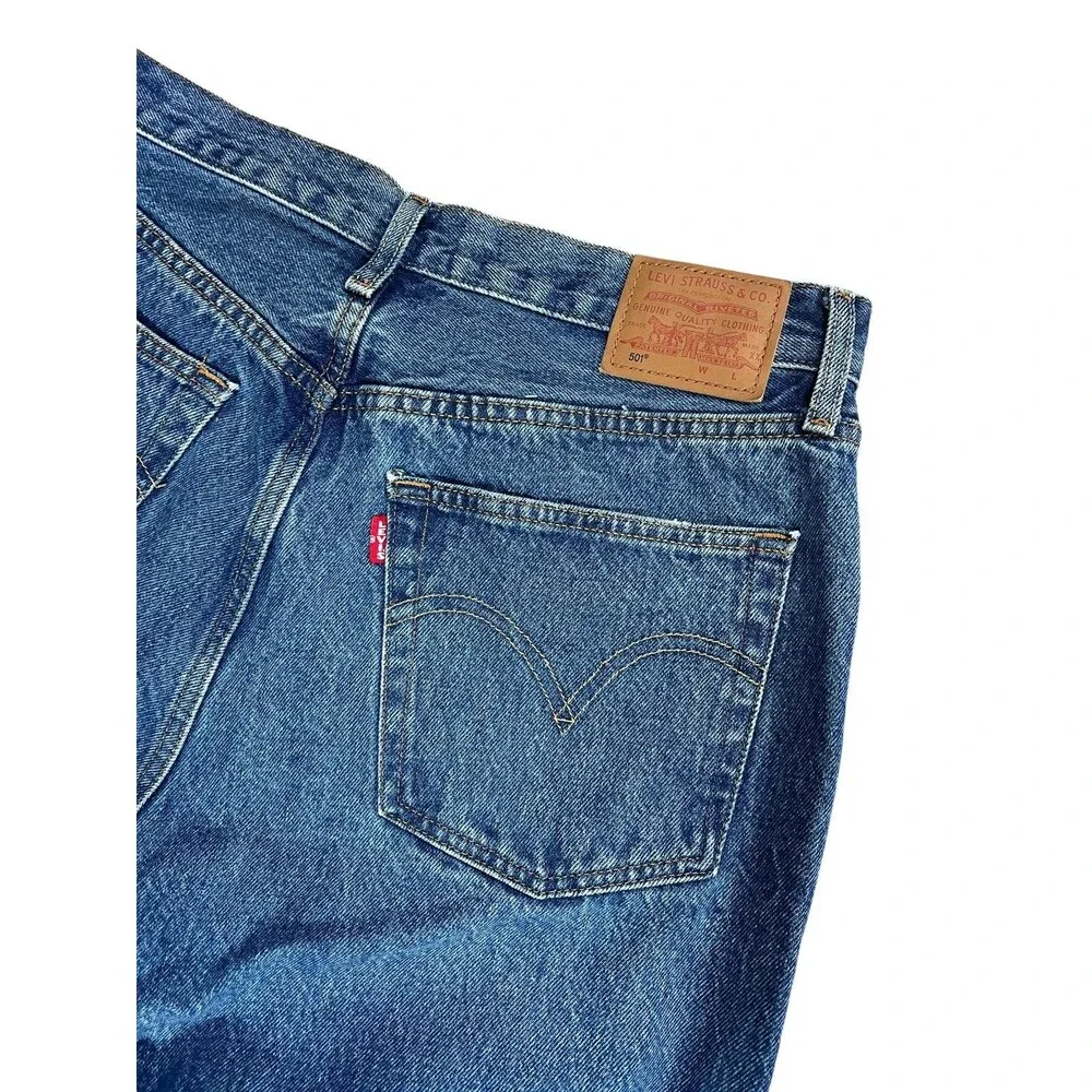 Levi’s 501 Premium Distressed Straight Leg Denim Jeans Men’s W30 L30